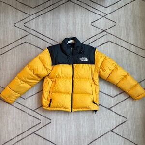 The North Face Nuptse Women's Yellow and Black Size Large Like New